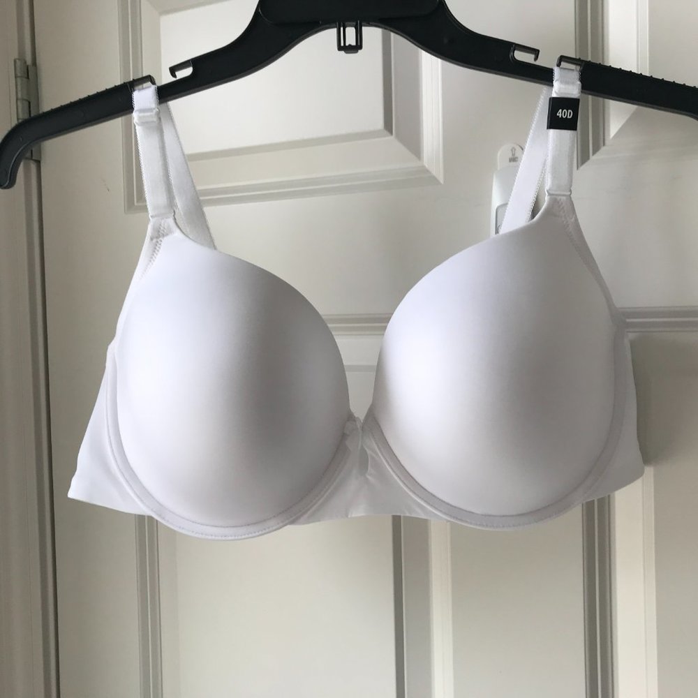 Torrid Curve Lightly Lined WHITE T-shirt Bra 40D Back Smoothing